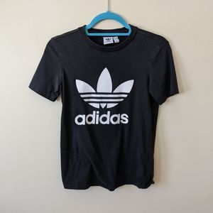 Adidas black tee xs